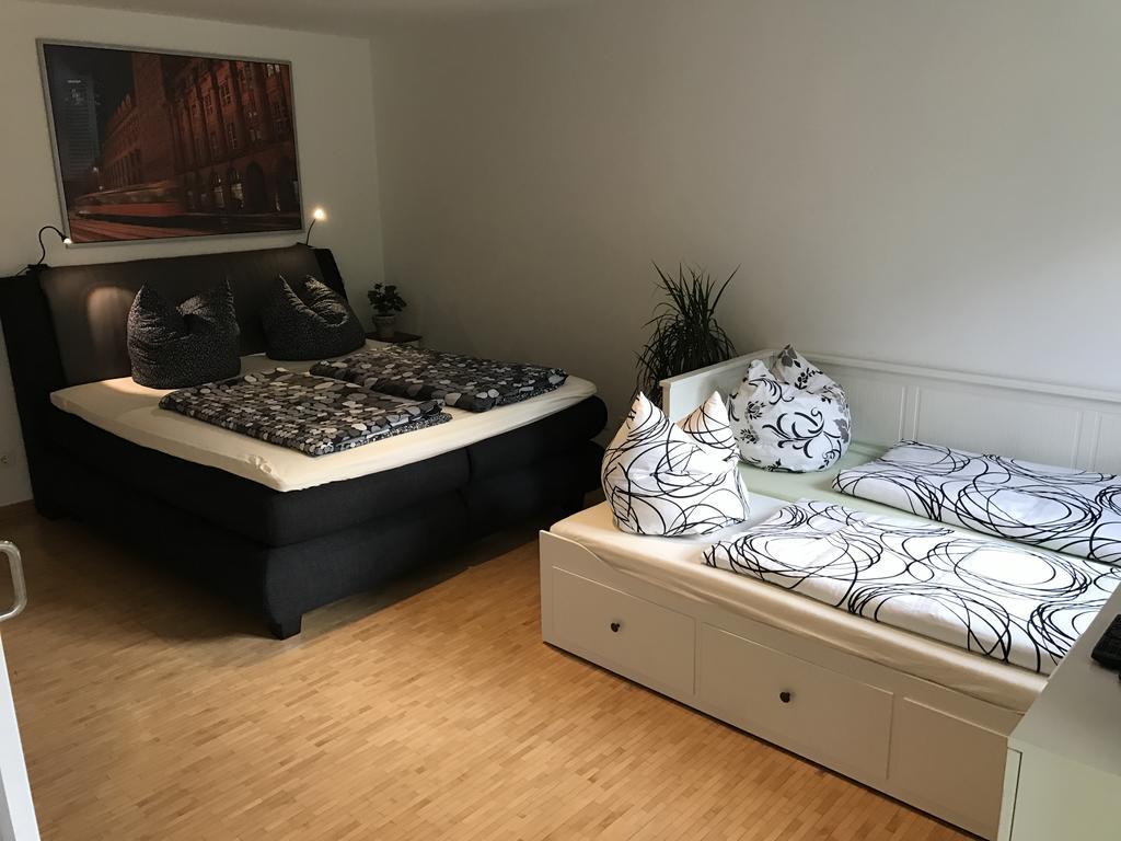 Citywohnungen Halle Am Markt Buitenkant foto